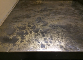 Nice hot metallic featuring RokRez charcoal and sprinkled gold powder!  Sure to impress!